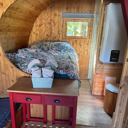 Luxe tent Tonneau *